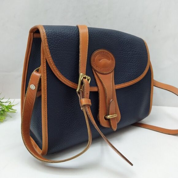 Dooney & Bourke Black Pebbled Leather Crossbody Bag - Vintage Made in USA - Picture 1 of 16